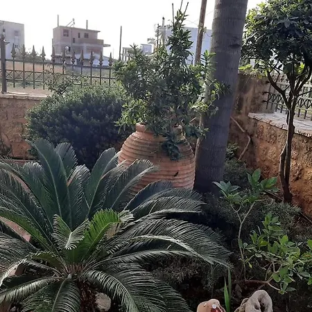 Yannis Leonidas Apartment Asprokhoma