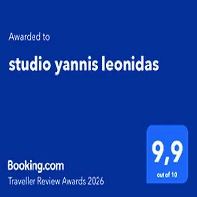 Yannis Leonidas * Asprokhoma